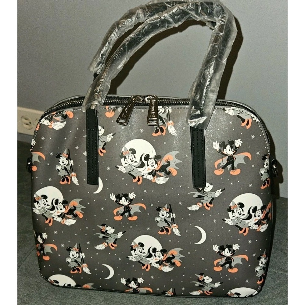 Disney Loungefly Mickey Minnie Vampire Witch Halloween Crossbody Purse Bag NWT - Picture 3 of 8